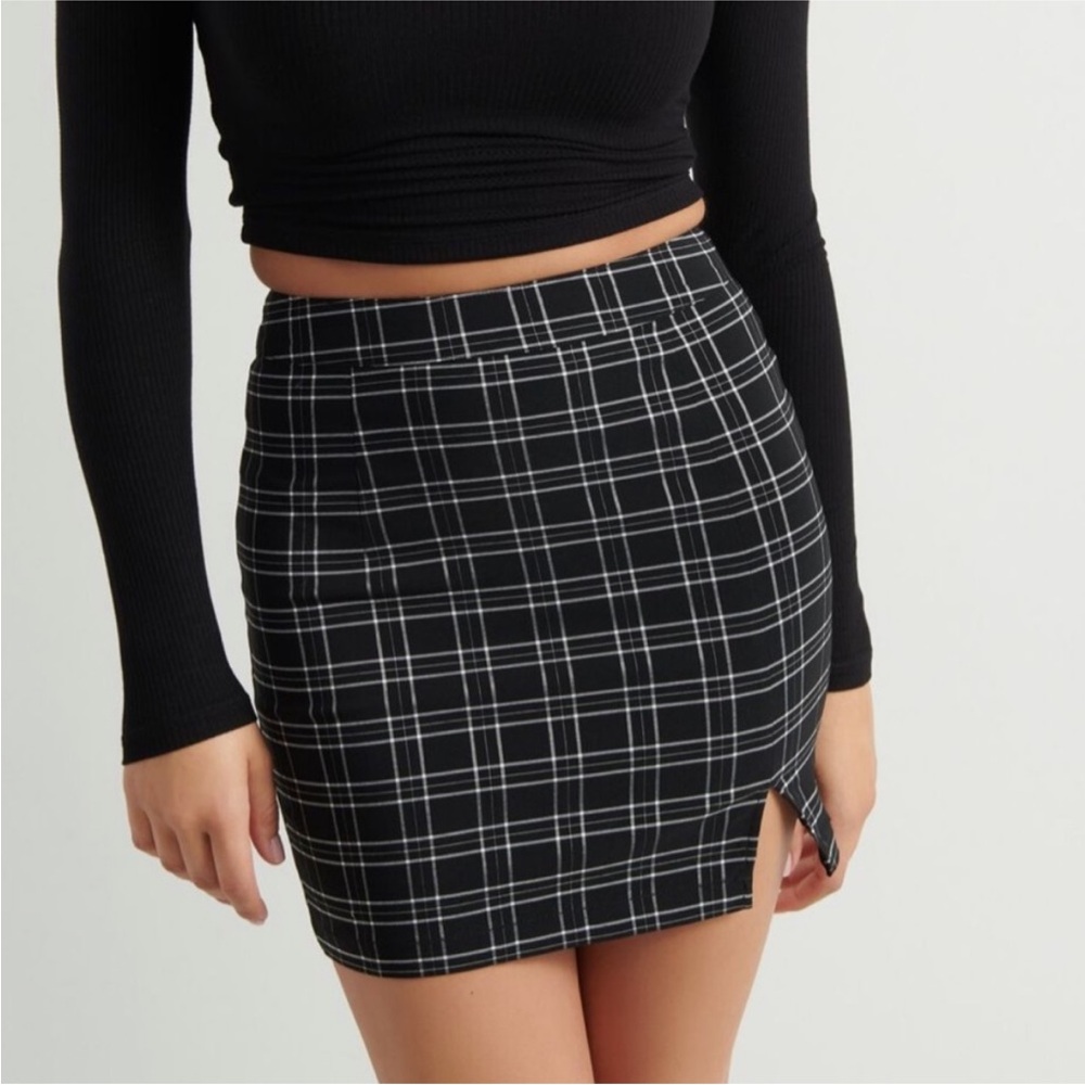 NWT Garage As If skirt size medium